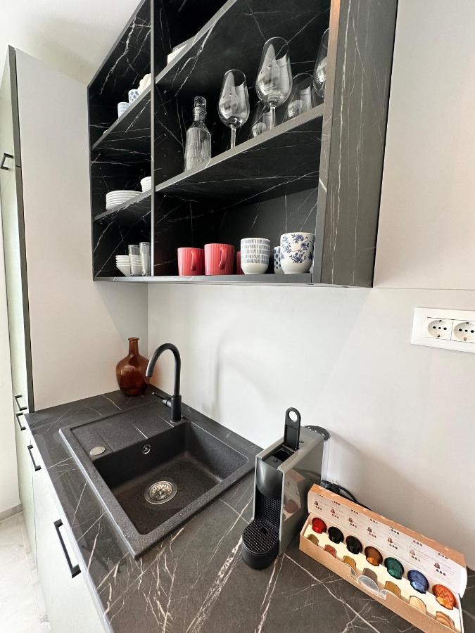 Olive View Apartment Brela Extérieur photo