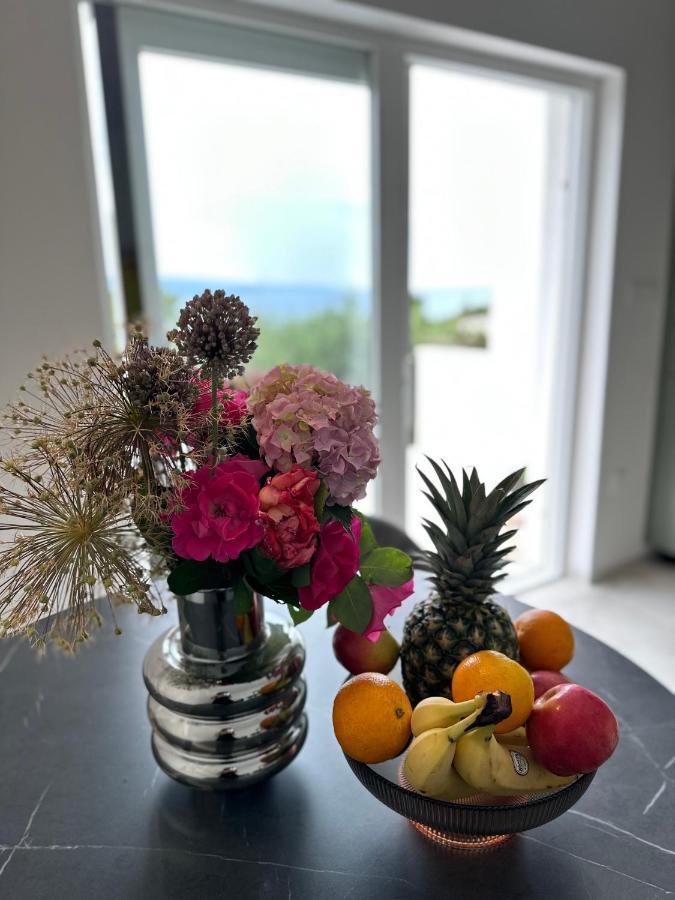 Olive View Apartment Brela Extérieur photo