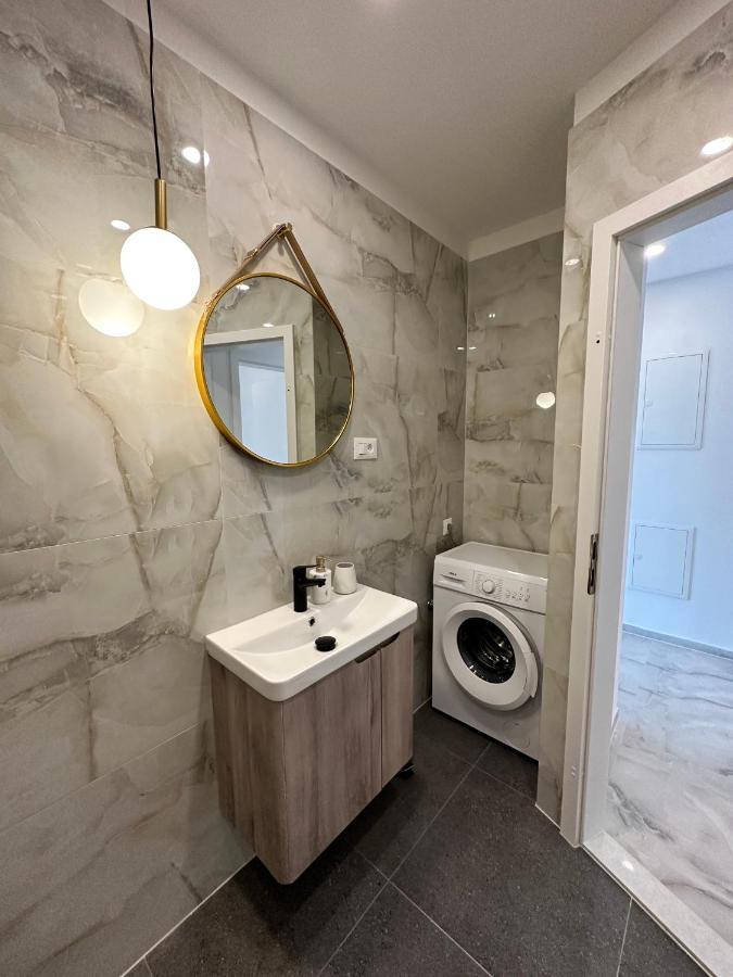 Olive View Apartment Brela Extérieur photo